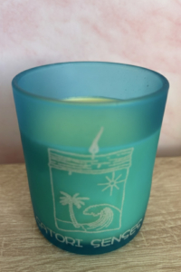 cera de soja con olor a crema solar, salado , coco