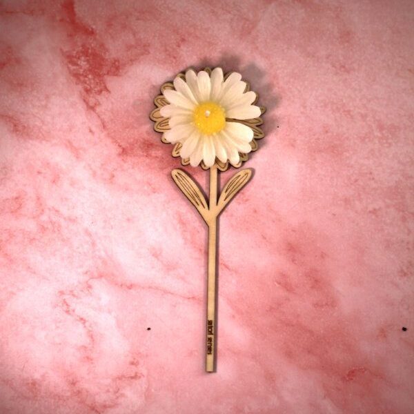 margarita de soja y flor de madera
