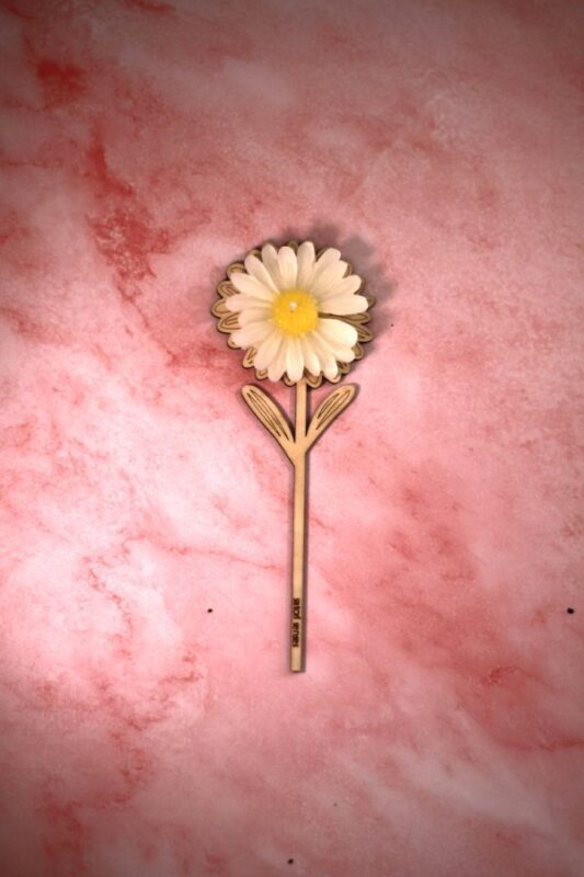 margarita de soja y flor de madera