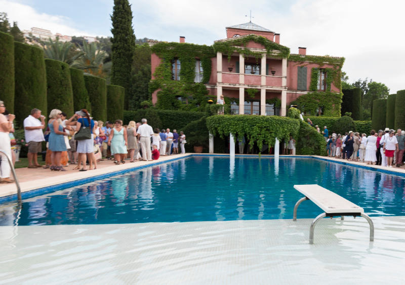 foto de la piscina del jardin de l´albarda